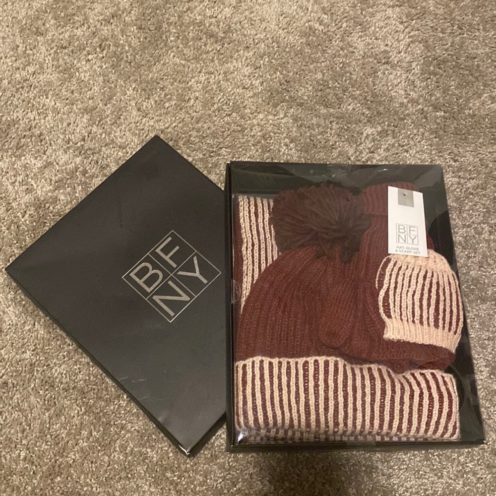 Hat, Gloves and scarf